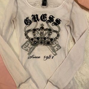 Guess top